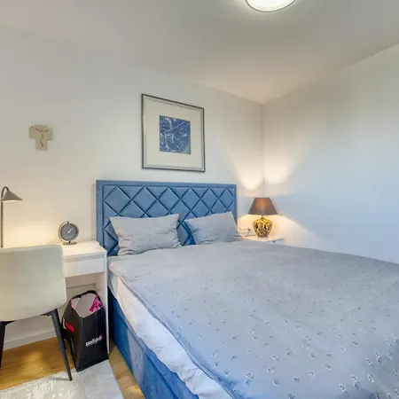 شقة Blue Premium - Crowonder Luxury Rent زادار