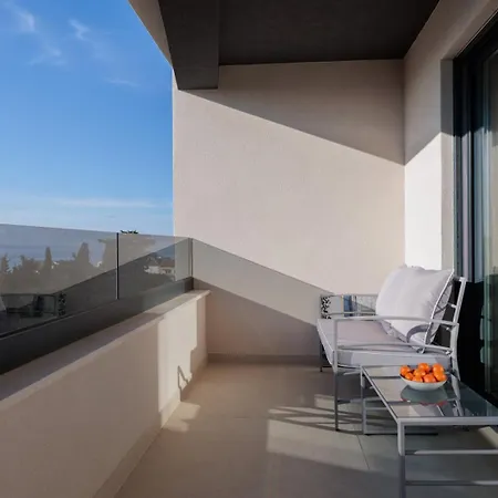 Blue Premium - Crowonder Luxury Rent Zadar