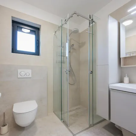 Blue Premium - Crowonder Luxury Rent Apartman Zadar