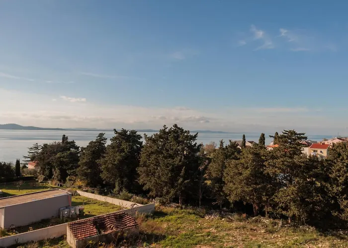 Blue Premium - Crowonder Luxury Rent Apartment