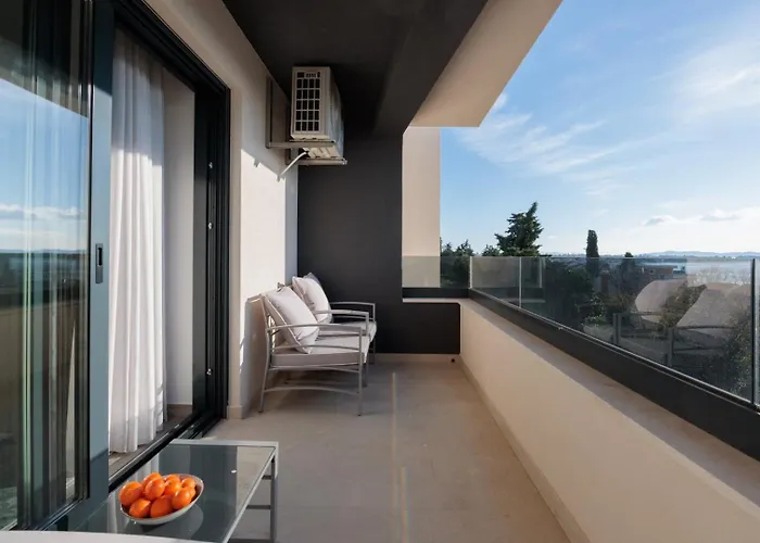 Apartment Blue Premium - Crowonder Luxury Rent